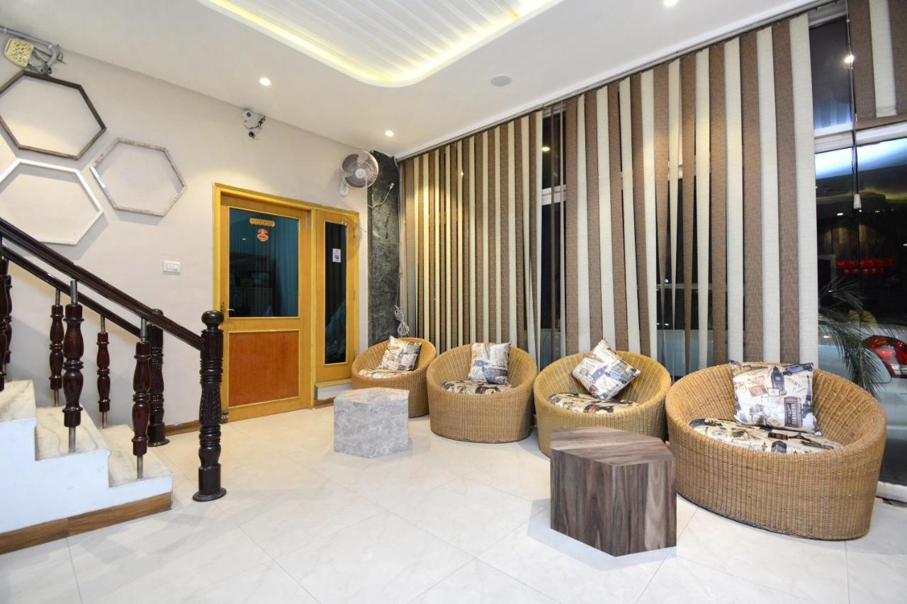Hotel Ricky International Amritsar Buitenkant foto