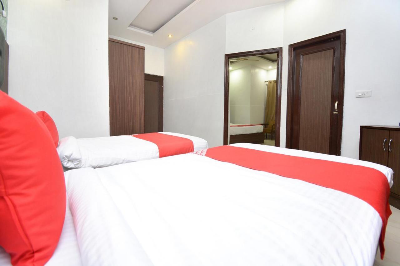 Hotel Ricky International Amritsar Buitenkant foto