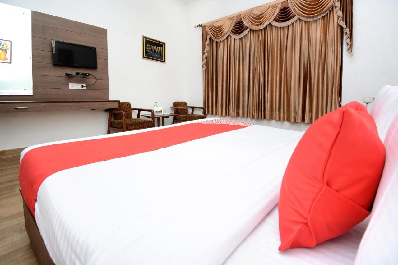 Hotel Ricky International Amritsar Buitenkant foto