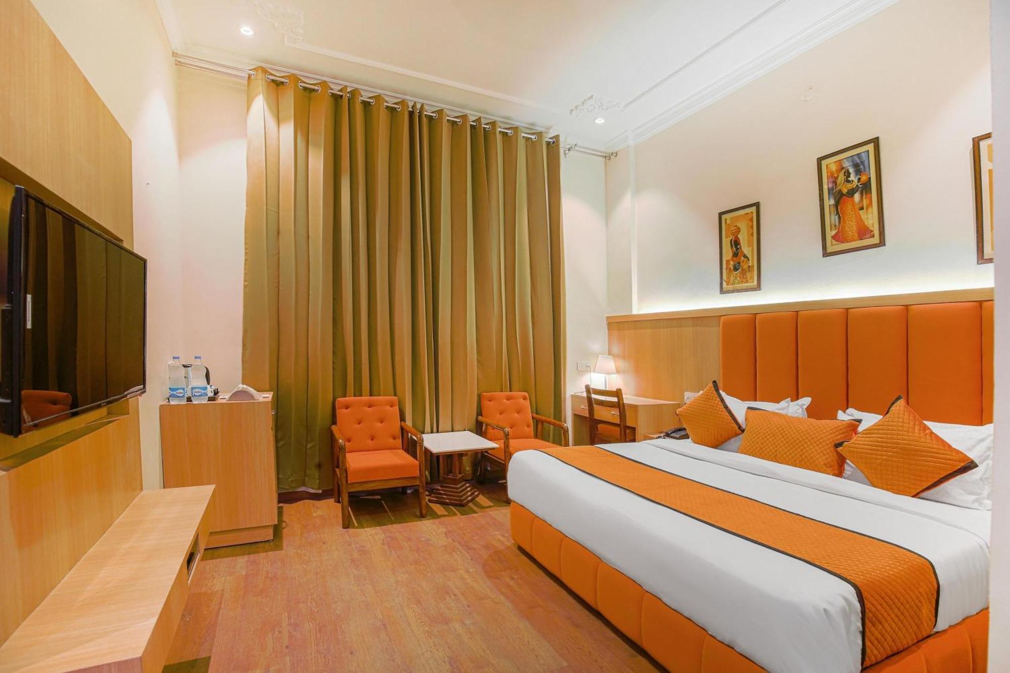 Hotel Ricky International Amritsar Buitenkant foto
