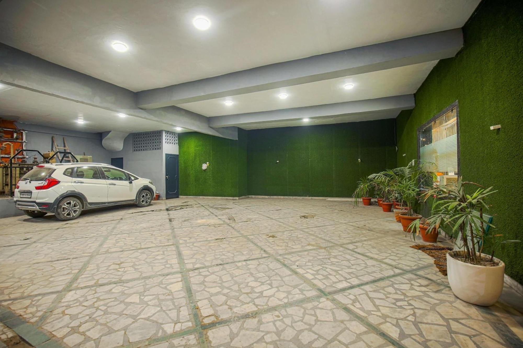 Hotel Ricky International Amritsar Buitenkant foto
